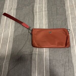 Lululemon wristlet wallet